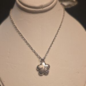 Mother Script Clover Pendant Necklace - Silver